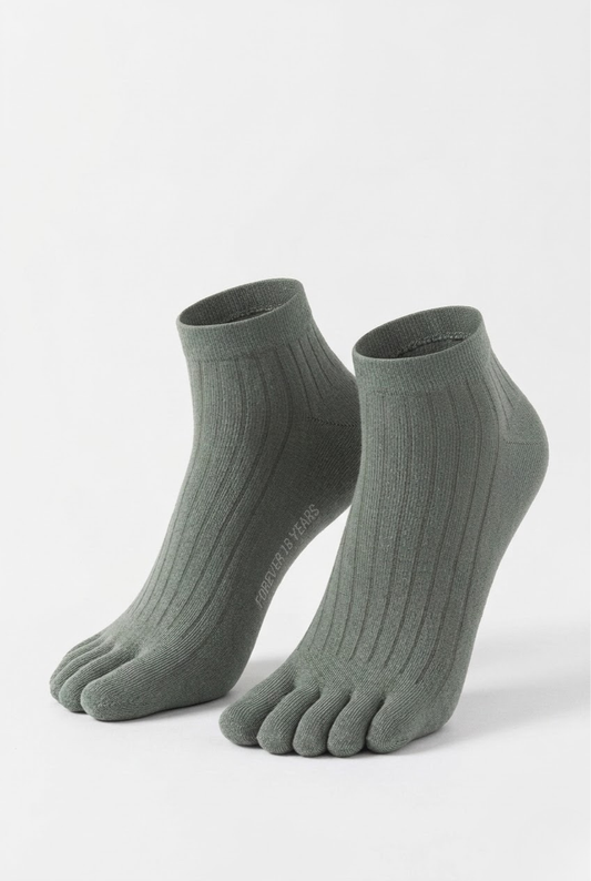 Anatomical Low-Cut Compression Five-Finger Socks